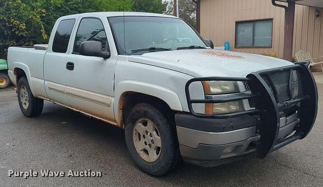 Image of Chevrolet 1500 equipment image 2