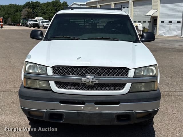 Image of Chevrolet 1500 equipment image 1