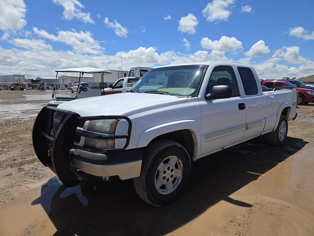 Image of Chevrolet 1500 Primary image