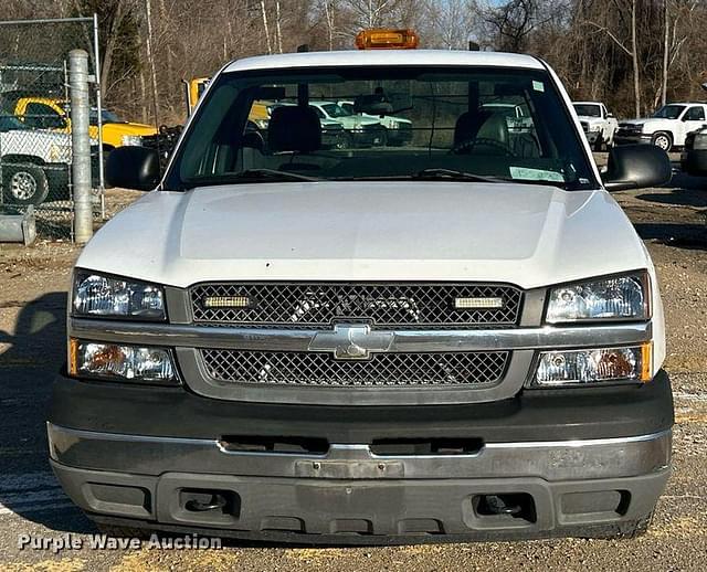 Image of Chevrolet 1500 equipment image 1