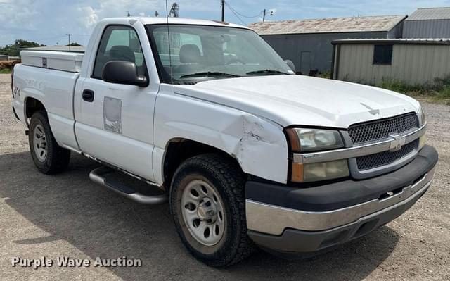 Image of Chevrolet 1500 equipment image 2