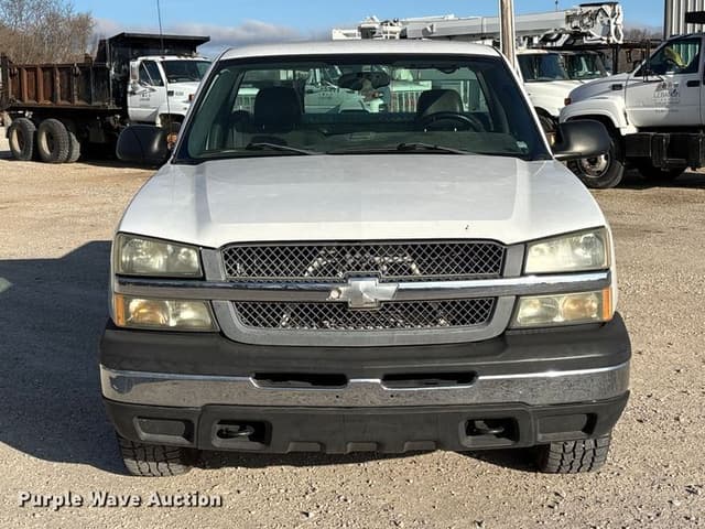 Image of Chevrolet 1500 equipment image 1