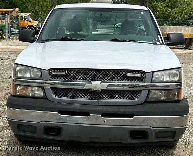 Image of Chevrolet 1500 equipment image 1