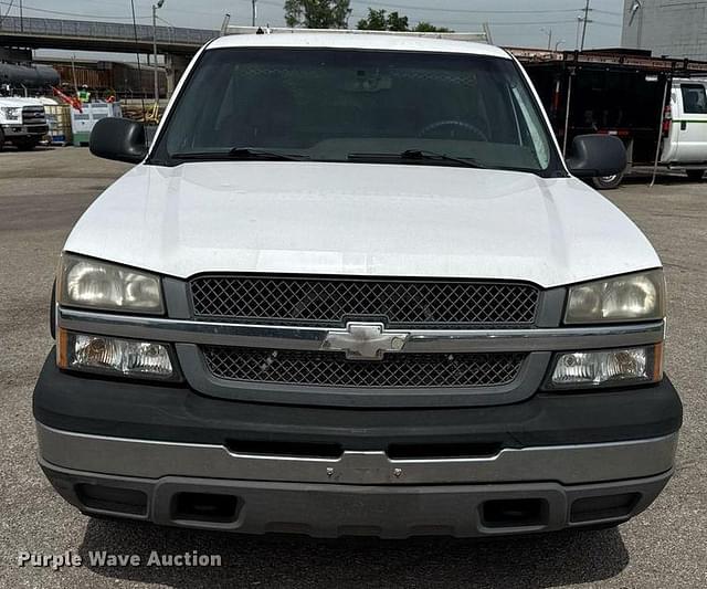 Image of Chevrolet 1500 equipment image 1