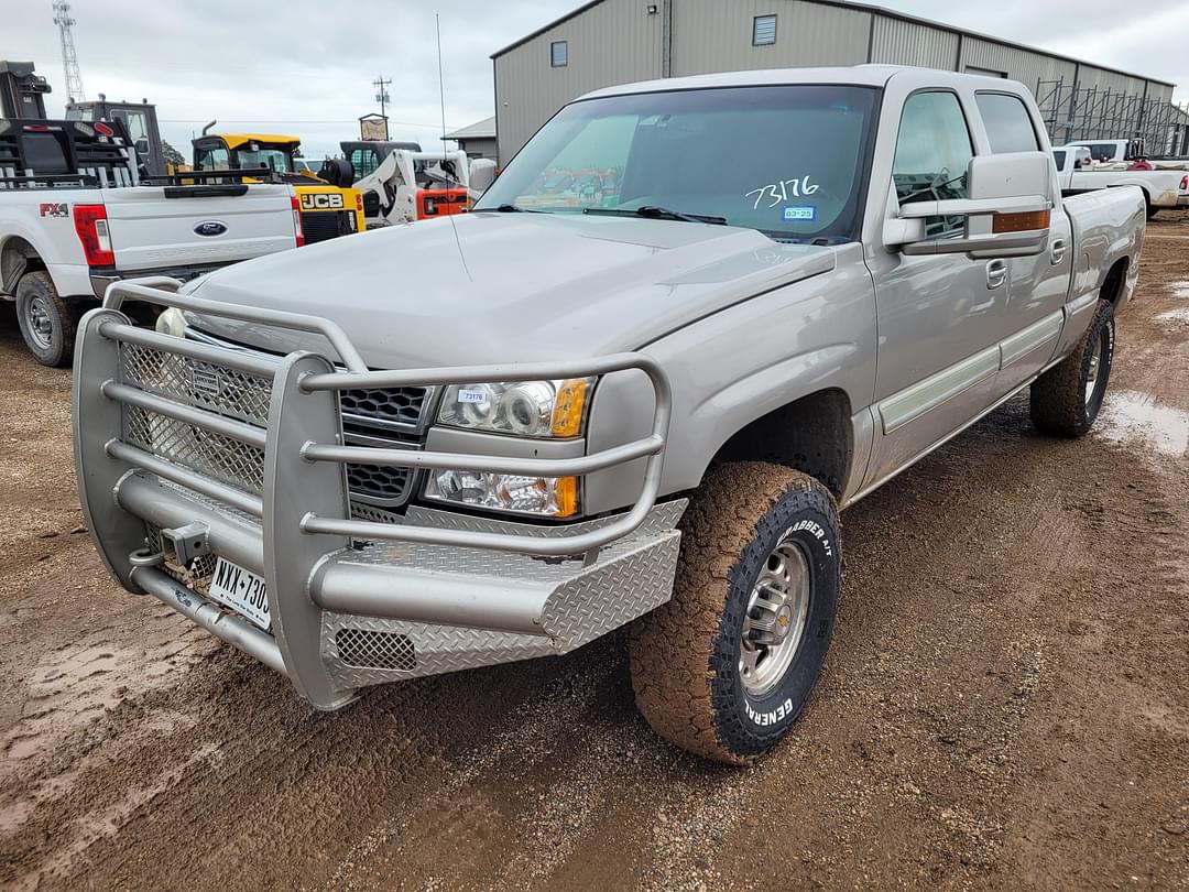 Image of Chevrolet 2500 Primary image