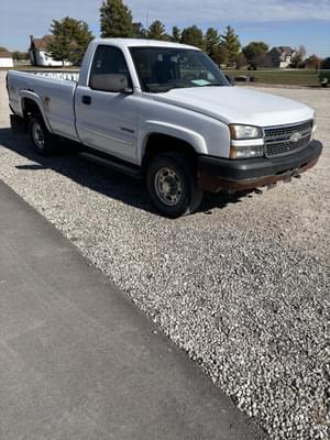 2005 Chevrolet 2500 Image
