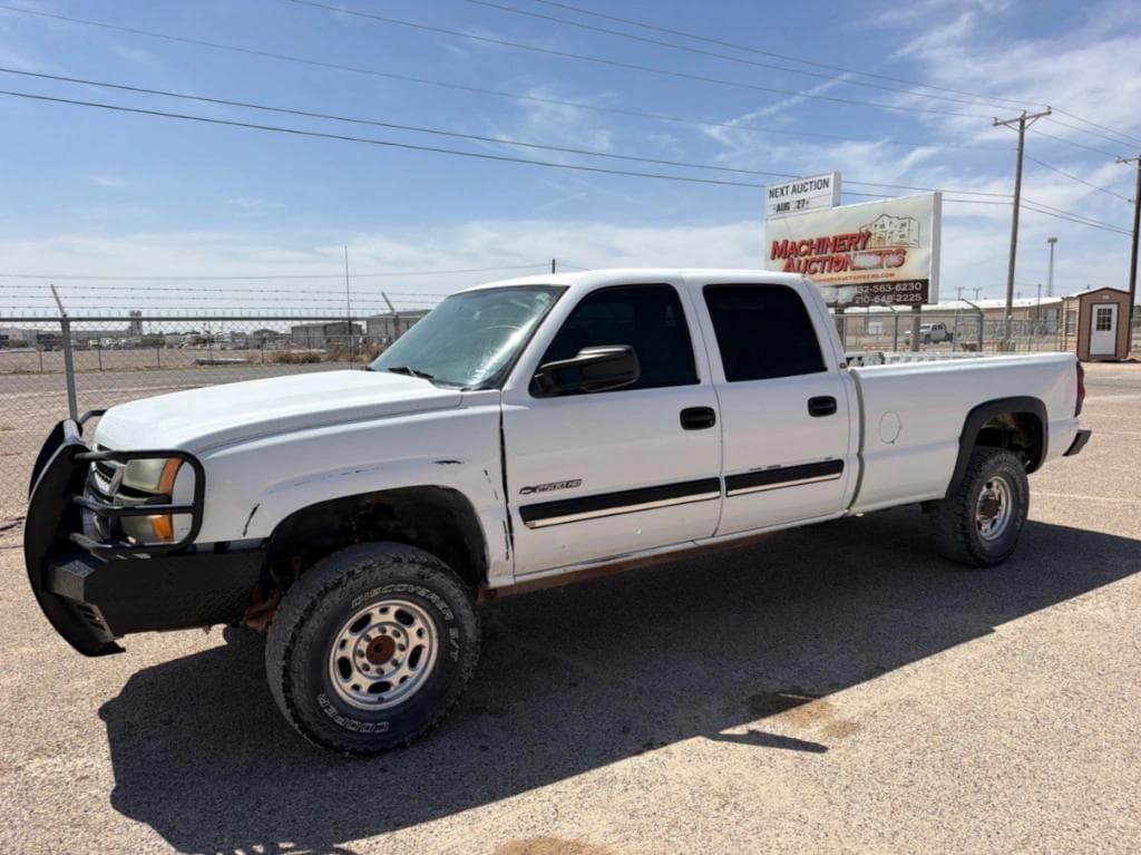 Image of Chevrolet 2500HD Primary image