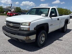 2005 Chevrolet 2500HD Image