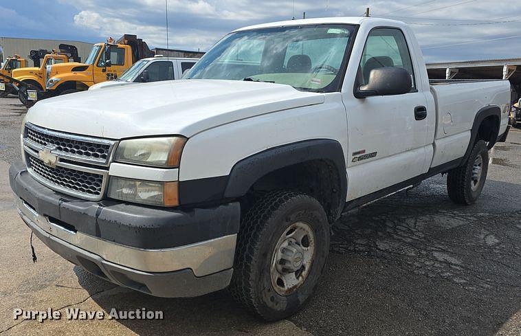 Image of Chevrolet 2500HD Primary image