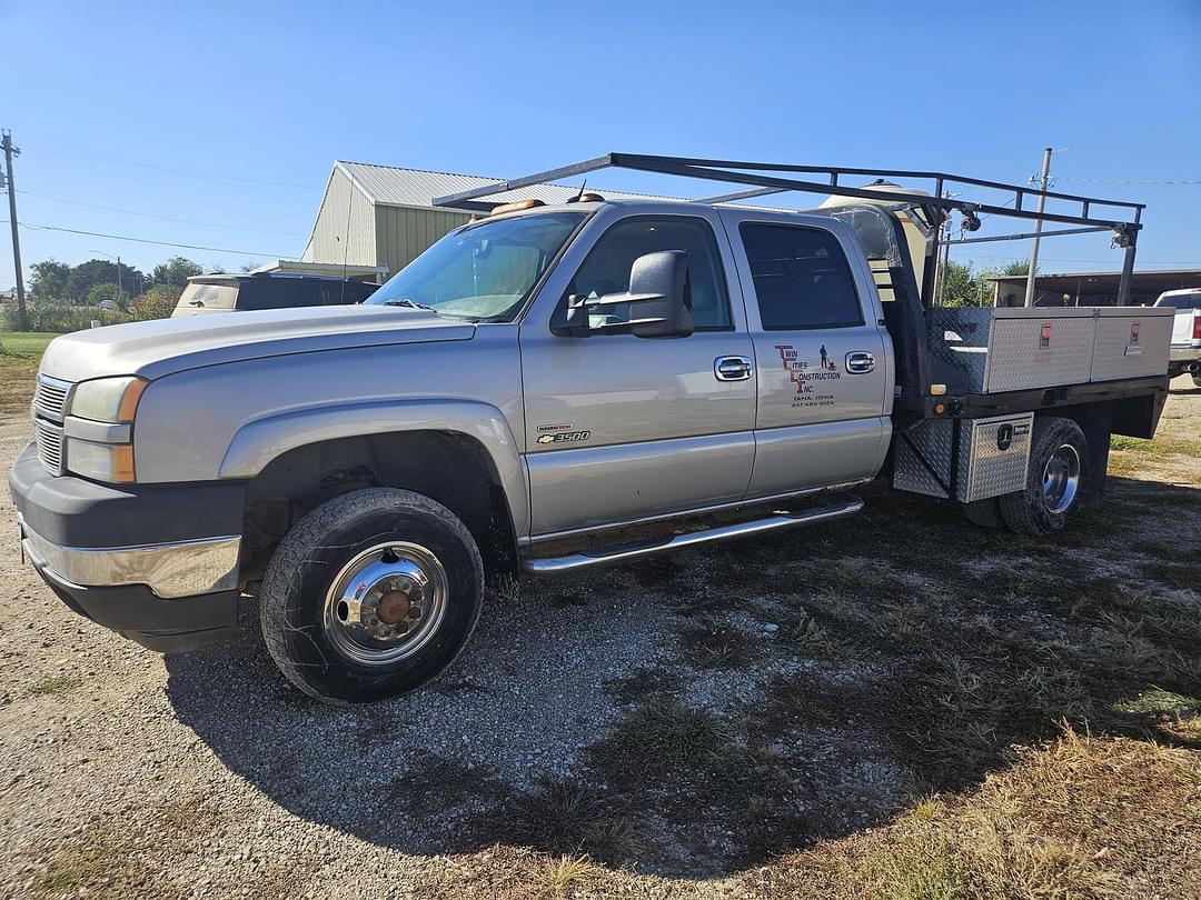 Image of Chevrolet 3500 Primary image