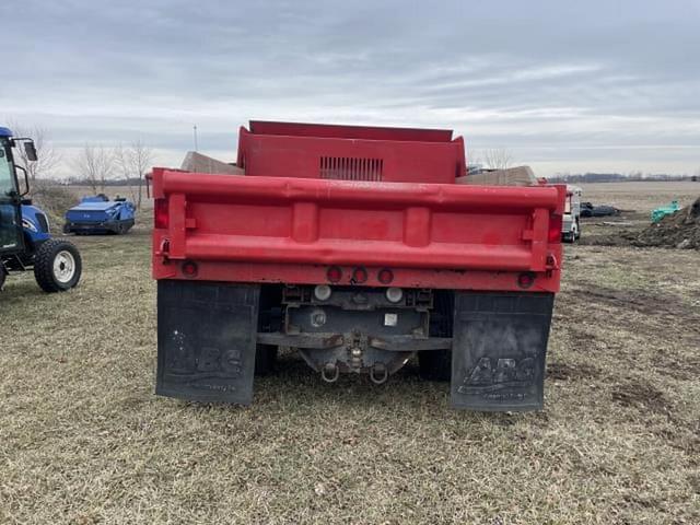 Image of Chevrolet 3500 equipment image 2