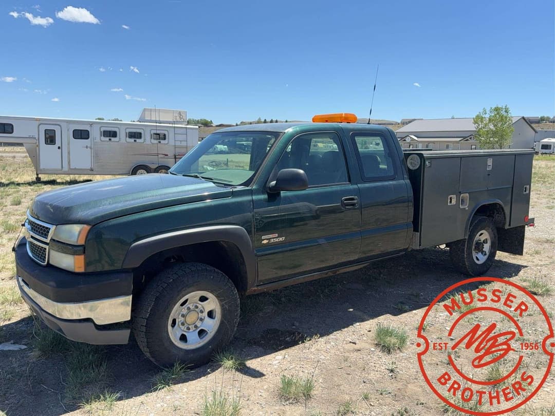 Image of Chevrolet 3500 Primary image