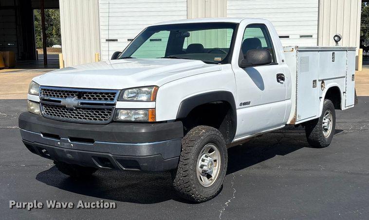 Image of Chevrolet 3500 Primary image