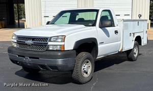 2005 Chevrolet 3500 Image