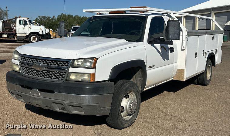 Image of Chevrolet 3500HD Primary image
