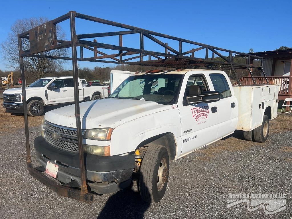 Image of Chevrolet Silverado Primary image