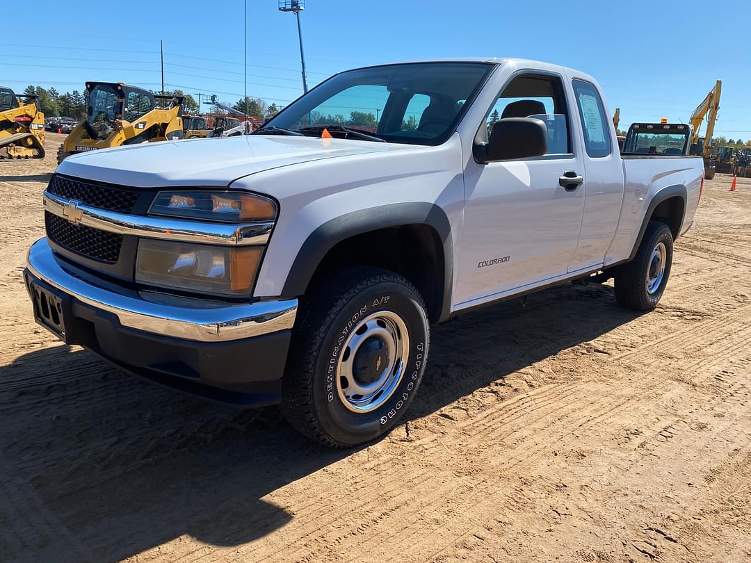 Image of Chevrolet Colorado Primary image