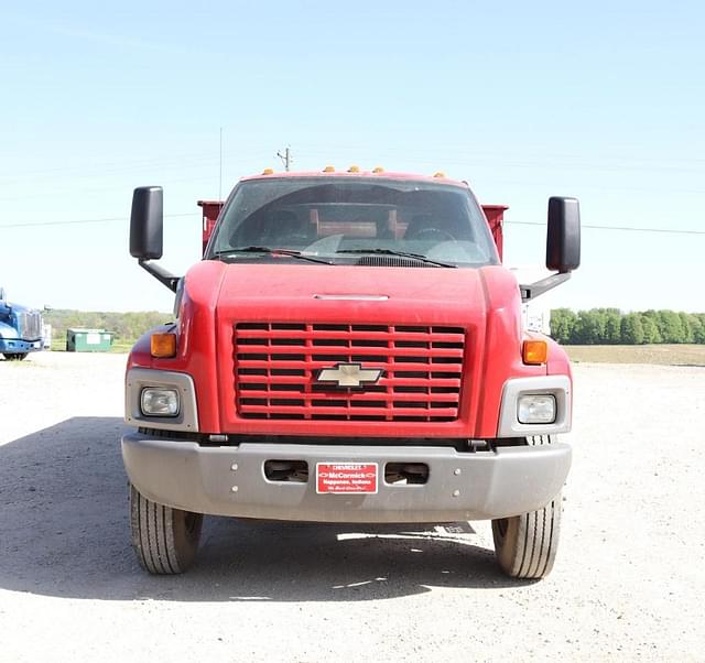 Image of Chevrolet C7500 equipment image 1