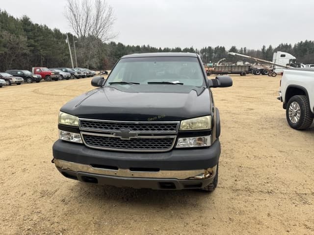 Image of Chevrolet 2500 equipment image 1