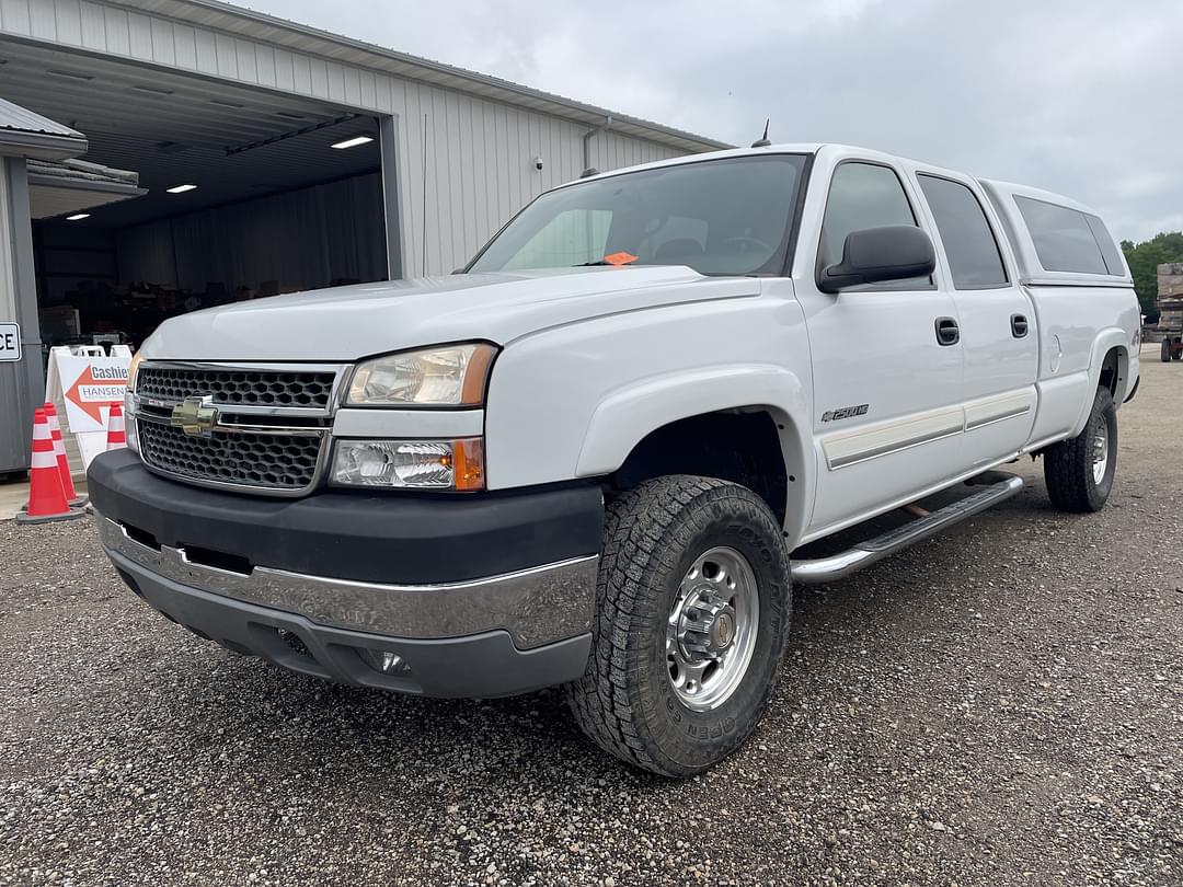 Image of Chevrolet 2500HD Primary image