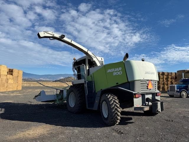 Image of CLAAS Jaguar 900 equipment image 1