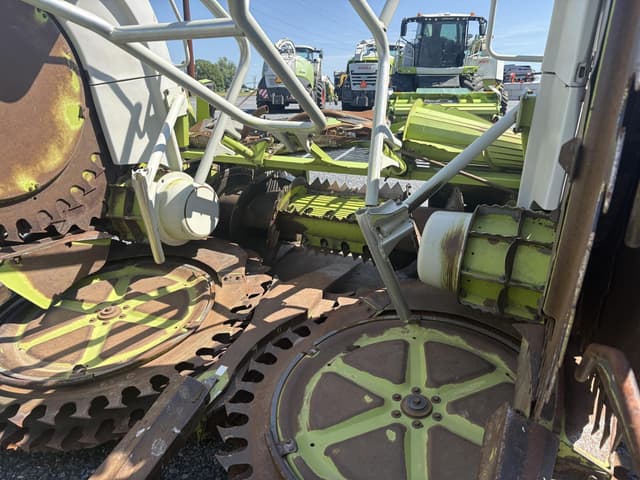 Image of CLAAS RU600 XTRA equipment image 4