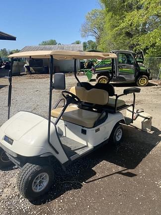 Image of Club Car Undetermined Primary image