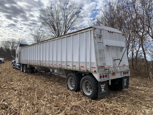 Image of Cornhusker 800ALSR-111004-5479 equipment image 2