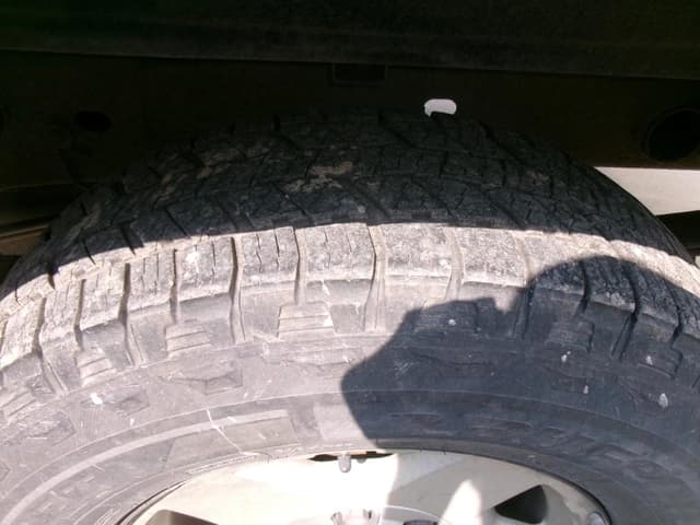 Image of Chevrolet Silverado equipment image 2