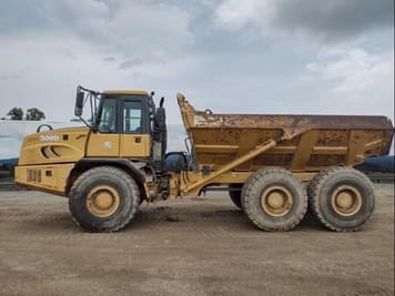 Main image John Deere 300D