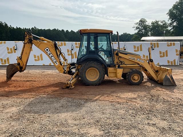 Image of John Deere 310G equipment image 3