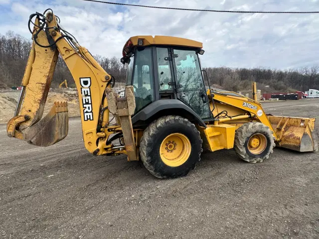 Image of John Deere 310SG equipment image 4