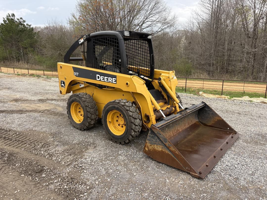 Image of John Deere 317 Primary image