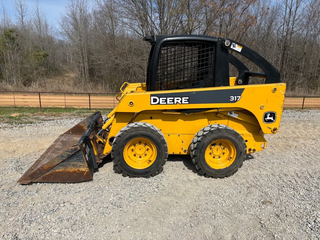 Image of John Deere 317 Primary image