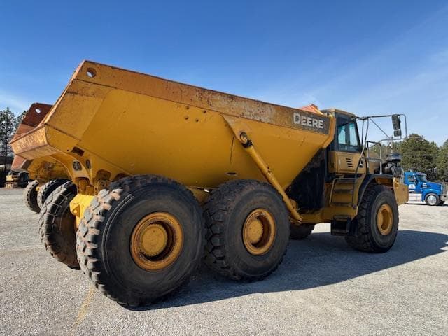 Image of John Deere 400D equipment image 3