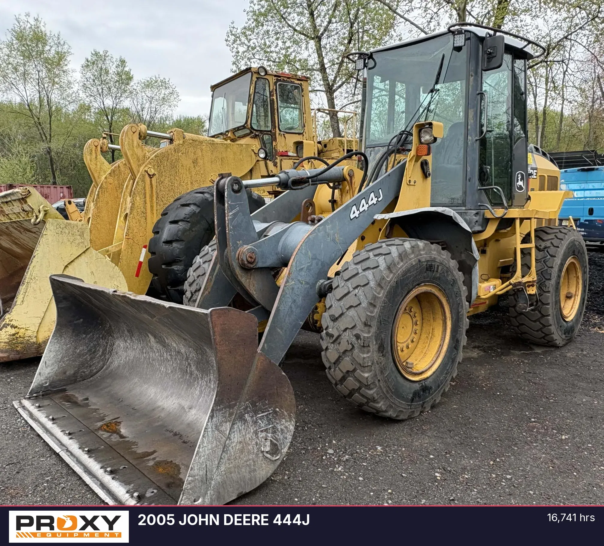 2005 John Deere 444J Equipment Image0