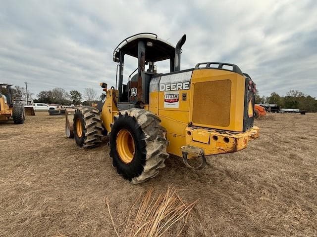 Image of John Deere 544J equipment image 4