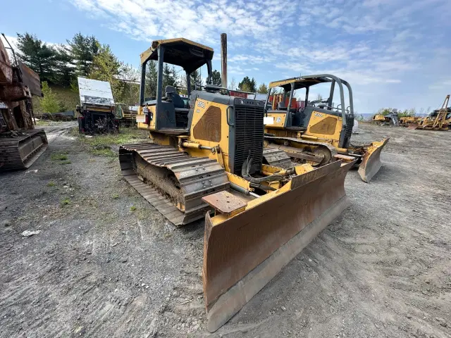 Image of John Deere 650J LGP equipment image 4