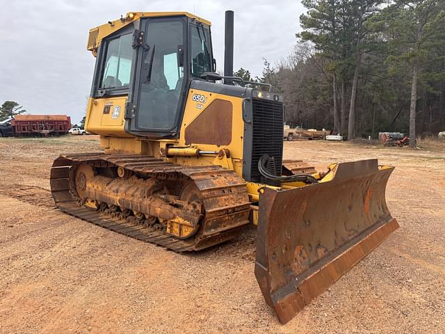 Image of John Deere 650J LGP equipment image 2