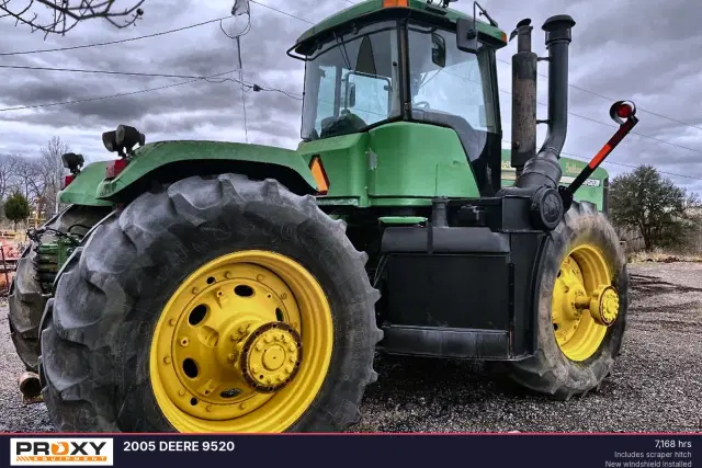 Image of John Deere 9520 equipment image 2