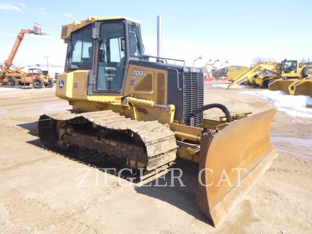 Image of John Deere 700J LGP equipment image 1