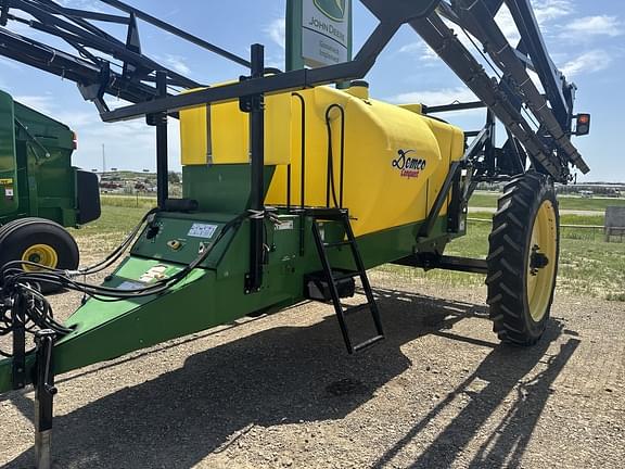 Image of Demco Conquest equipment image 4