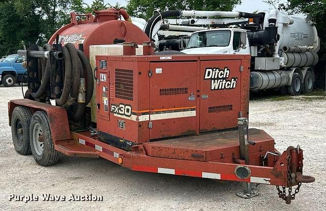 Image of Ditch Witch FX30 equipment image 2