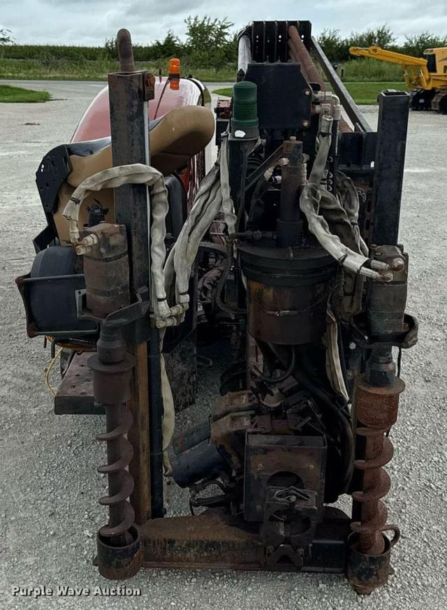 Image of Ditch Witch JT1220 equipment image 1