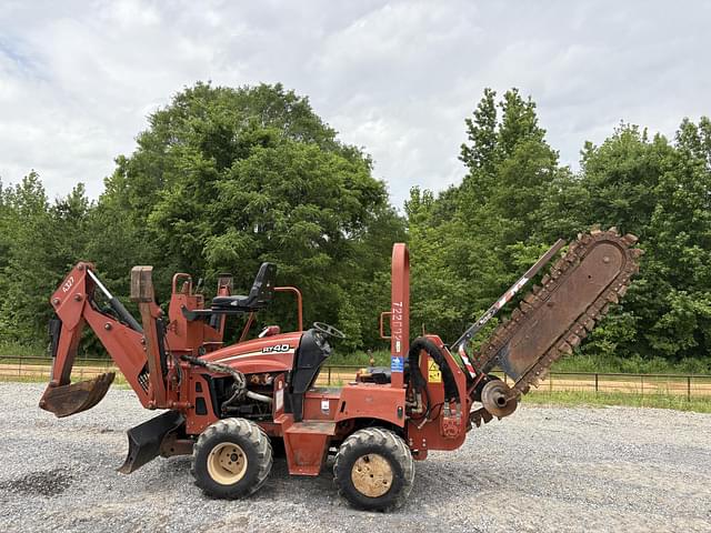 Image of Ditch Witch RT40 equipment image 3
