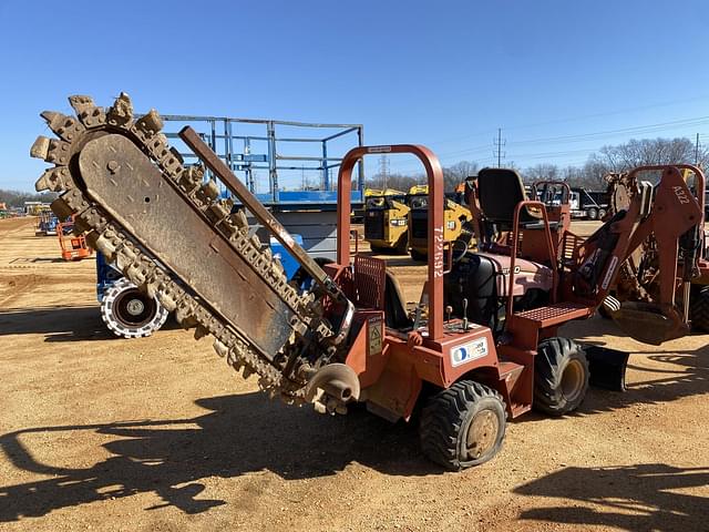 Image of Ditch Witch RT40 equipment image 2