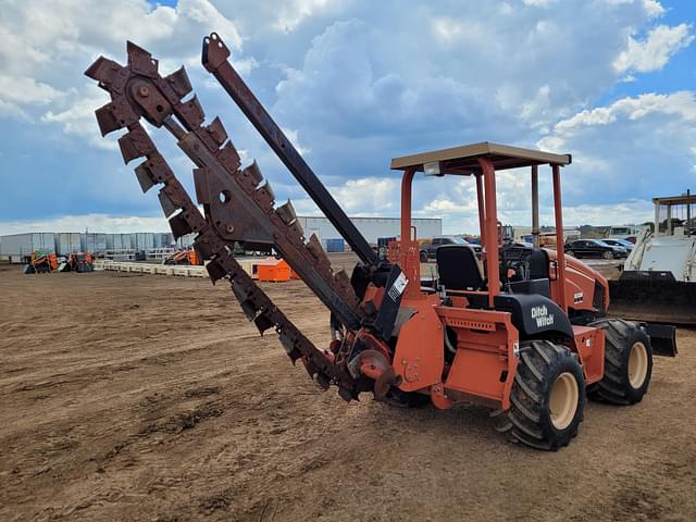 Image of Ditch Witch RT55 equipment image 3