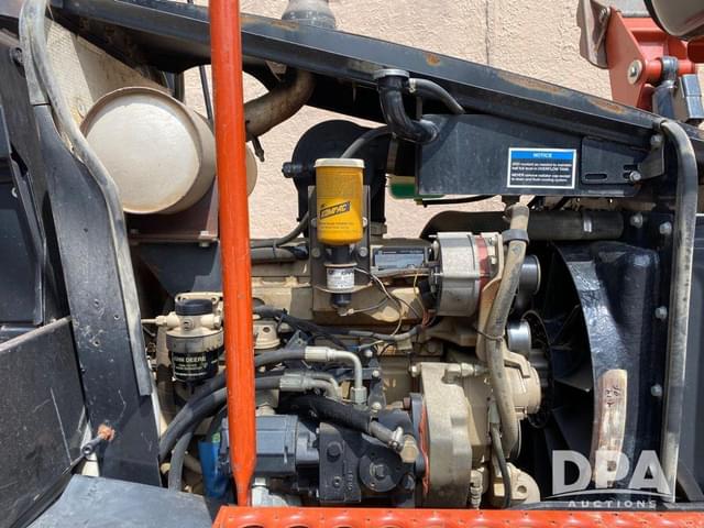 Image of Ditch Witch RT90 equipment image 4