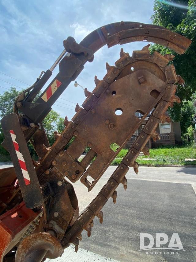 Image of Ditch Witch RT90 equipment image 3