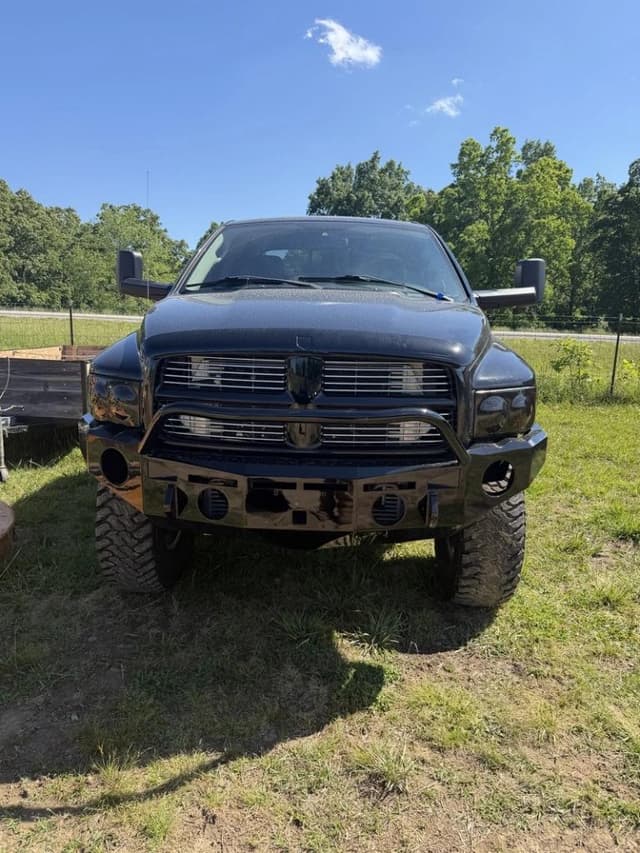 Image of Dodge Ram 2500 equipment image 1